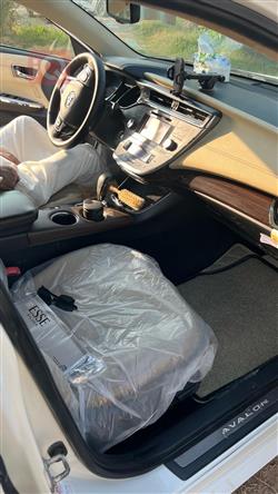 تۆیۆتا ئەڤەلۆن